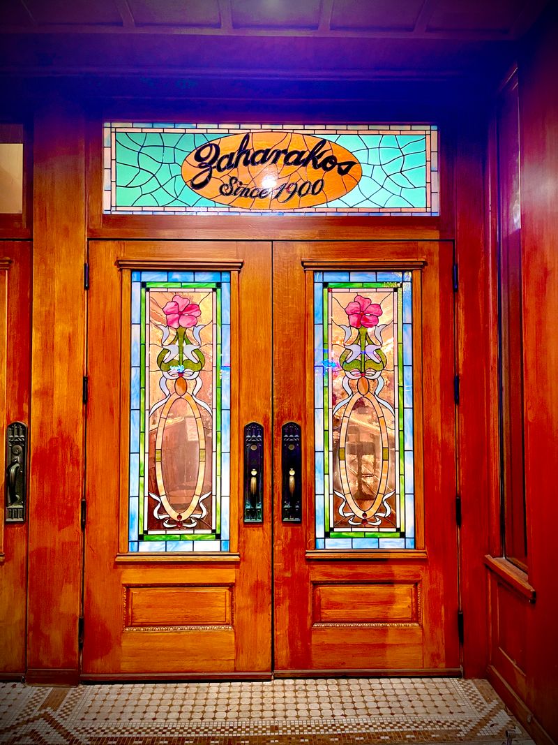 This Indiana Soda Fountain Serves Hand-Dipped Ice Cream Locals Say Is A Sweet Tradition 6 A Doorway Into Time