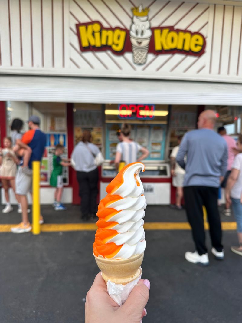 The Signature Vanilla Swirl