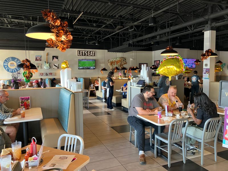 15 Ohio Small Town Diners Where The Breakfast Rush Feels Like A Daily Tradition 16 Blue Ash Chili - Blue Ash, Ohio