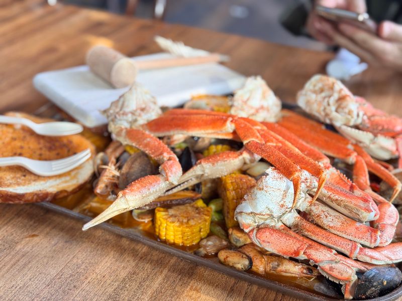 This Washington Waterfront Crab Shack Serves Seafeast Buckets Locals Say Are “Worth Any Detour To The Pier” 21 Quick Facts You Will Want