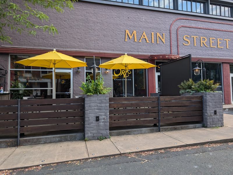 Orzo Kitchen & Wine Bar, Charlottesville, Virginia
