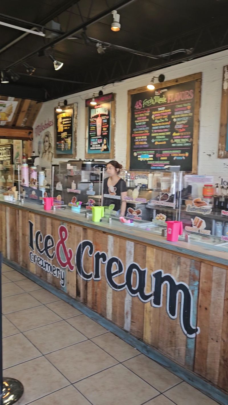 Ice&Cream Creamery - Clearwater, Florida