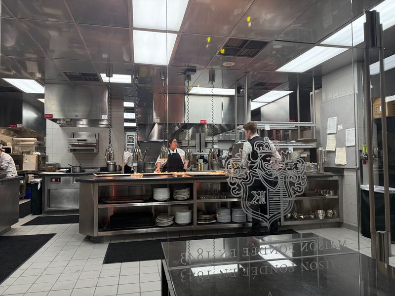 One Unforgettable Fine Dining Spot in Every State 29 Restaurant Guy Savoy – Las Vegas, Nevada