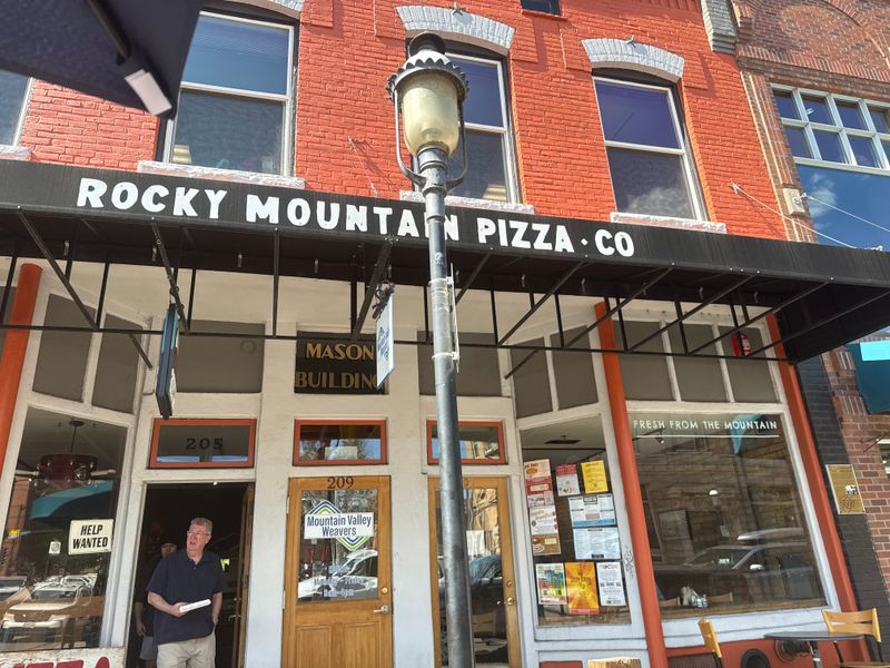 Rocky Mountain Pizza Co. – Glenwood Springs, CO