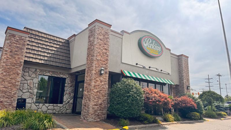Perkins Restaurant & Bakery
