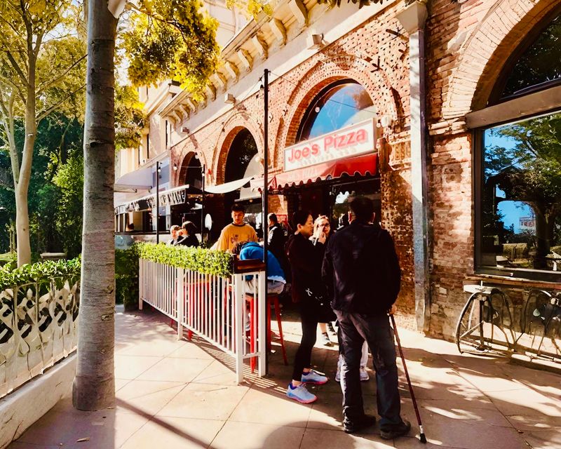 Joe's Pizza - Santa Monica, California