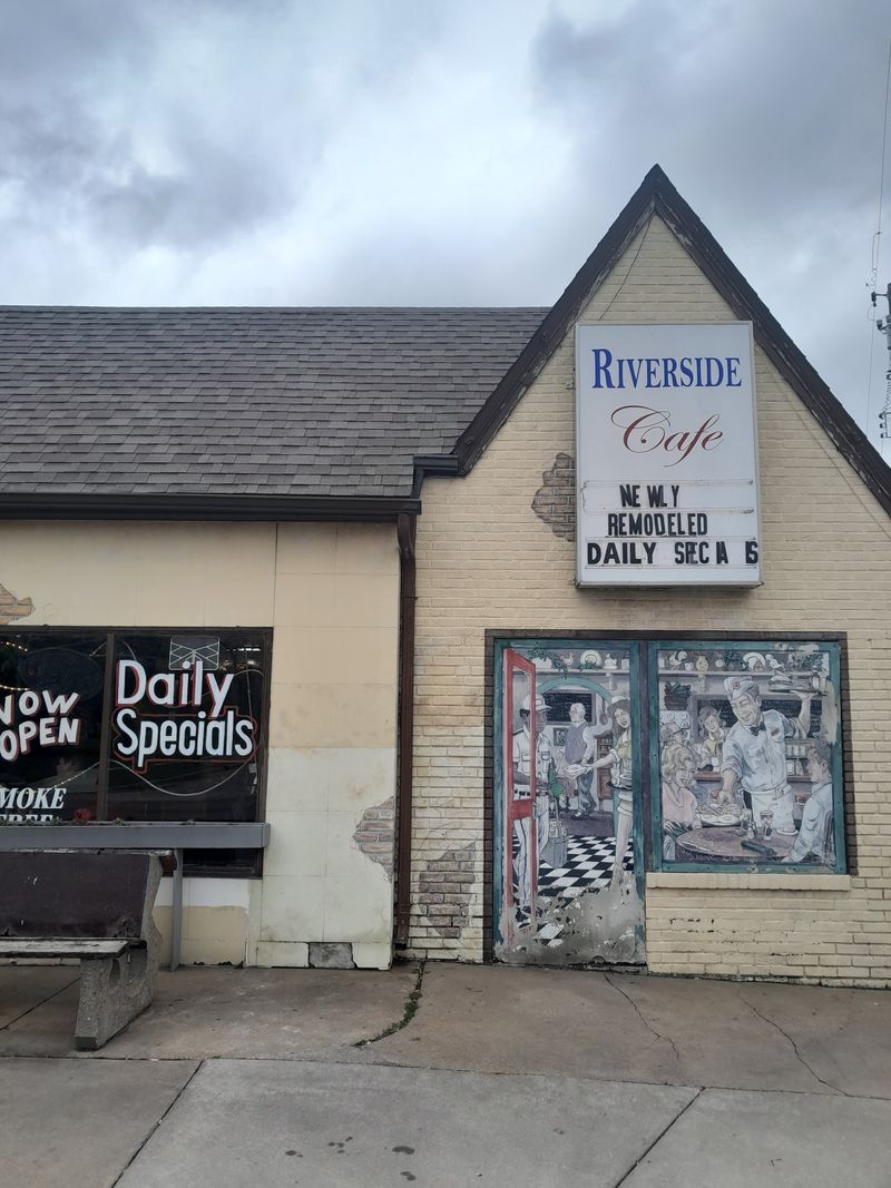 Riverside Cafe - Wichita, Kansas