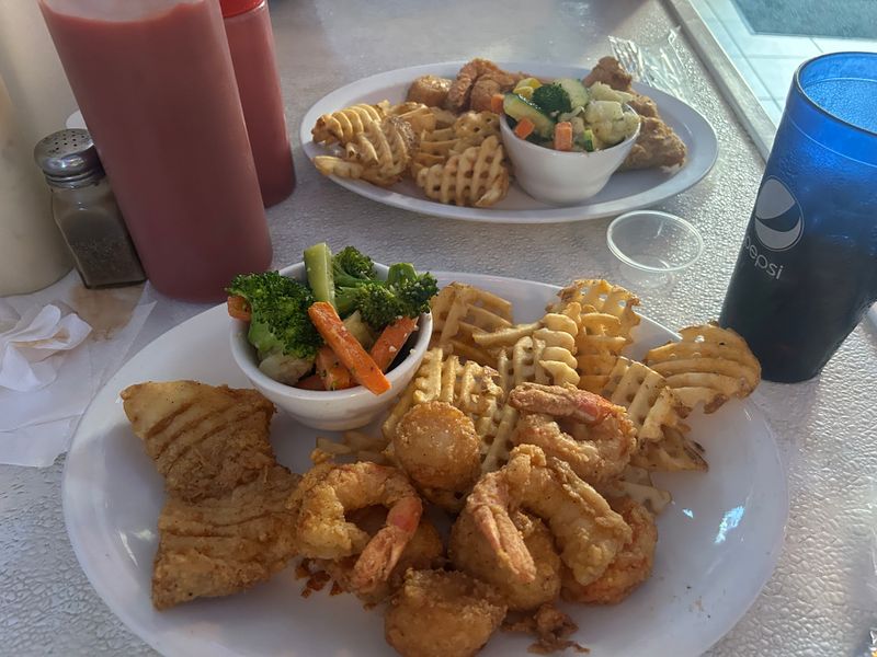 Dockside Dave's - Madeira Beach, Florida