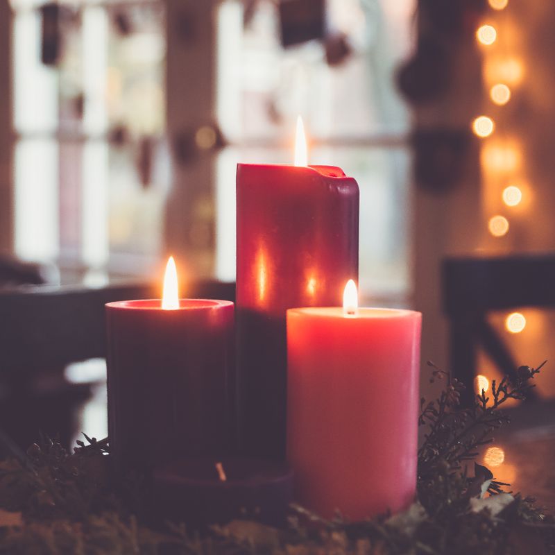 Holiday candles