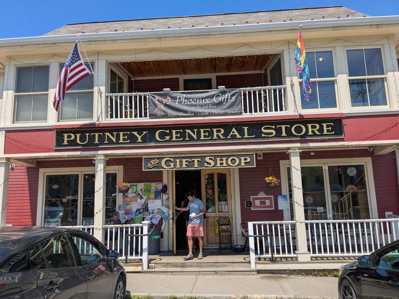 Putney General Store - Putney, Vermont