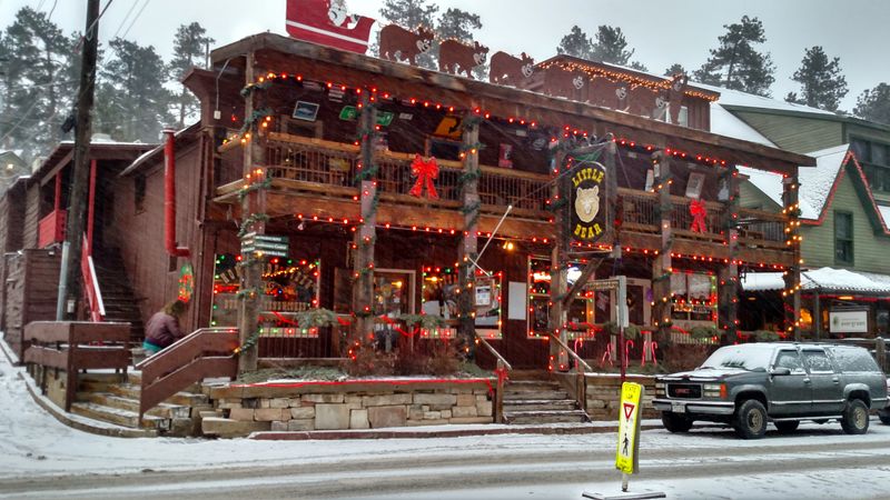 Seasonal Mountain Moments