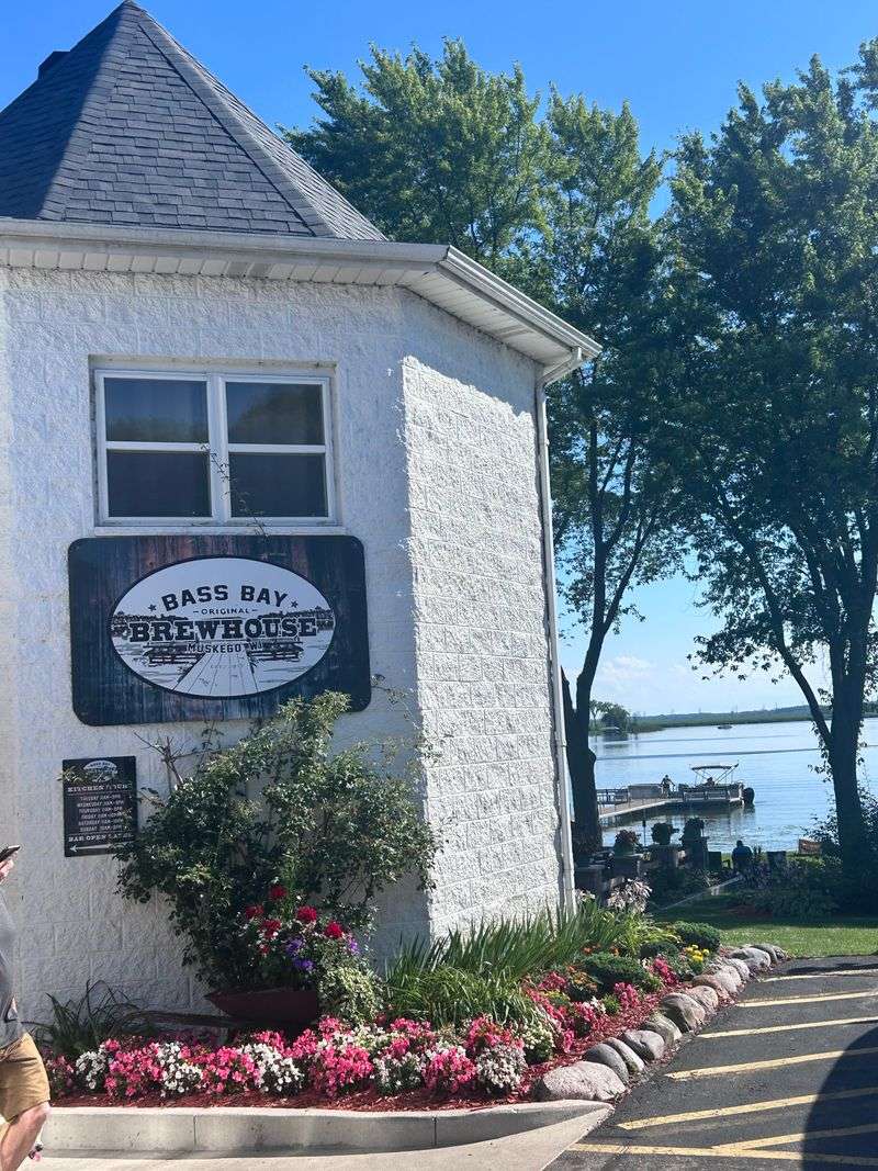 12 Wisconsin Fish Fry Halls Where Friday Nights Still Feel Like A Tradition 16 Bass Bay Brewhouse - Muskego, Wisconsin