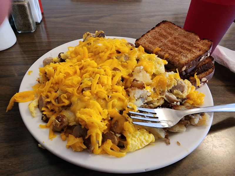 This Wisconsin Game-Day Diner Serves Scramblers And Pancakes So Big Locals Skip Lunch After Breakfast 19 Value And Portion Power