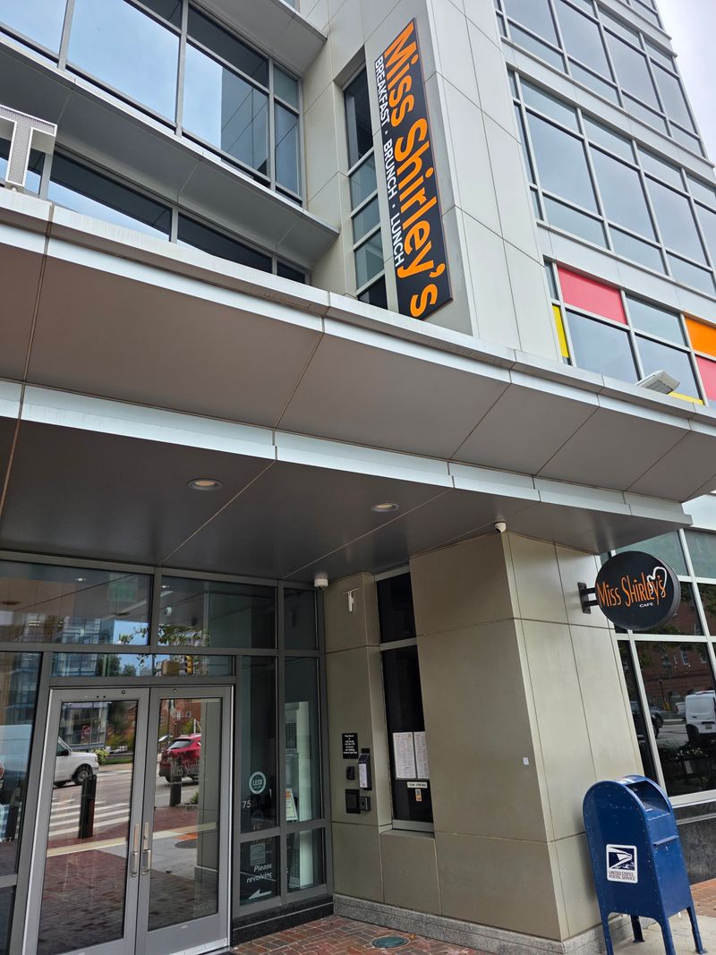 How To Find Miss Shirley’s Cafe Inner Harbor