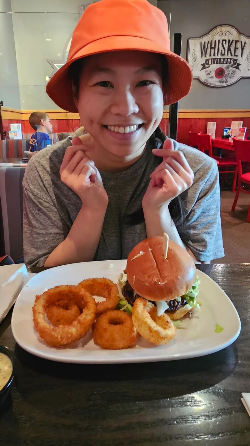 Red Robin Gourmet Burgers and Brews - Seattle, Washington