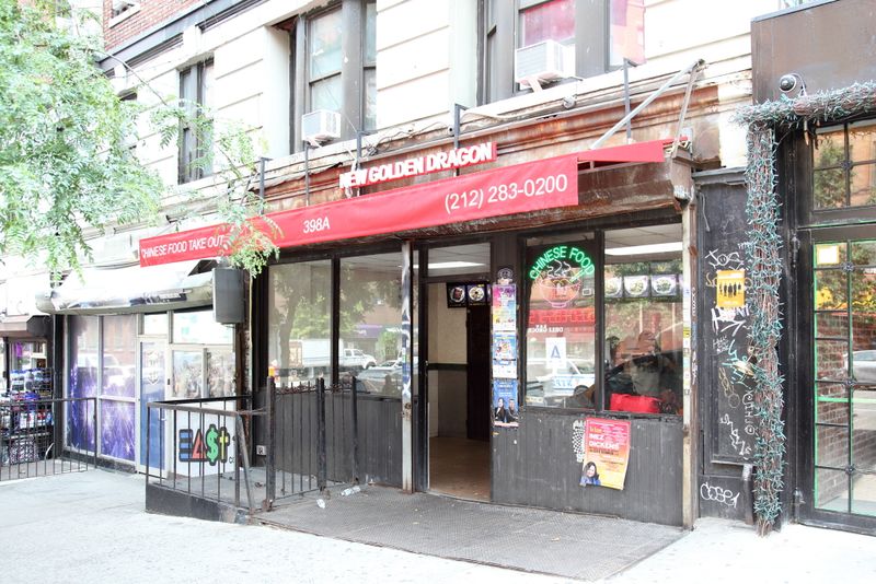 16 New York Neighborhood Chinese Spots Locals Rely On For Takeout Night After Night 13 New Golden Dragon - New York, New York