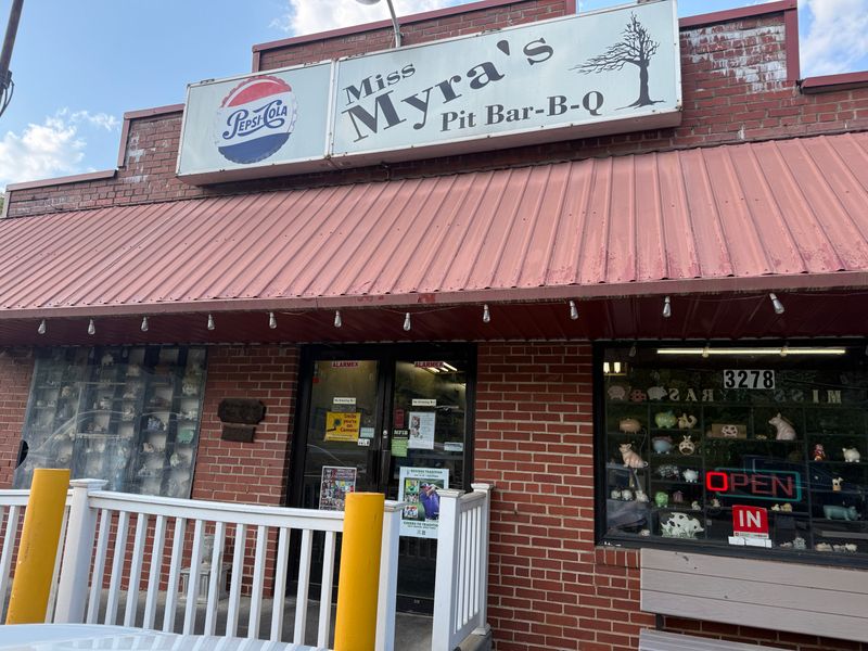 Miss Myra's Pit Bar B Q - Birmingham, Alabama