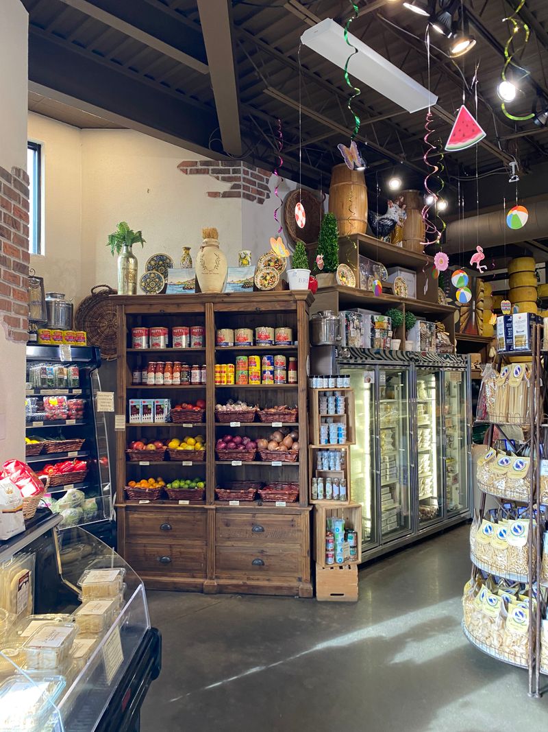 This New Jersey Italian Market Serves Italian Specialties Locals Say Taste Like Home 8 A Market That Smells Like Sunday