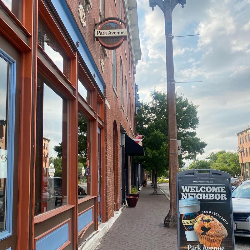 Park Avenue Coffee - Lafayette Square - St. Louis, Missouri