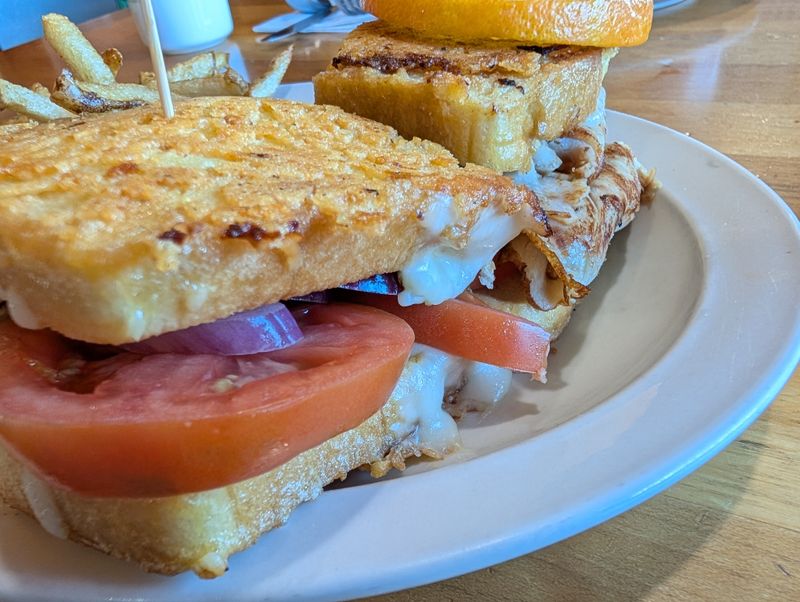 This Nevada High-Desert Breakfast House Serves Pecan-Crusted French Toast Road-Trippers Still Dream About 8 Golden Gate Signature Sandwich