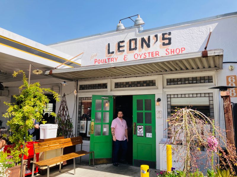 Leon's - Charleston, South Carolina