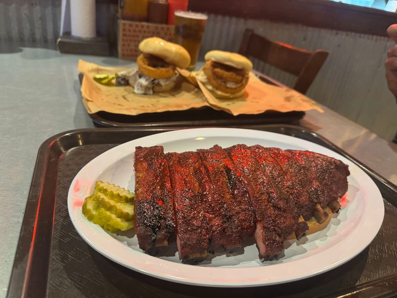 Ribs With Proper Tug