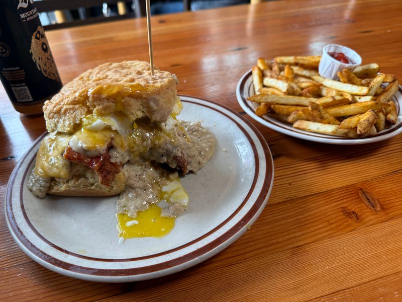 Pine State Biscuits | Alberta - Portland, Oregon