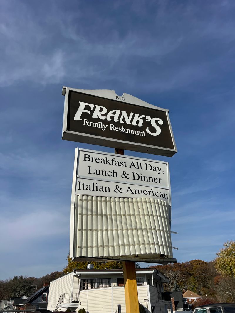 Frank's Restaurant - Lincoln, Rhode Island