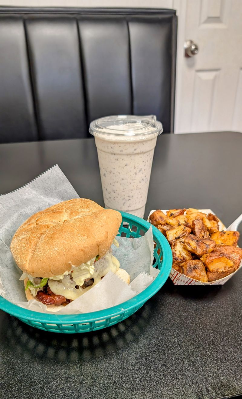 Ted's Restaurant - Meriden, Connecticut