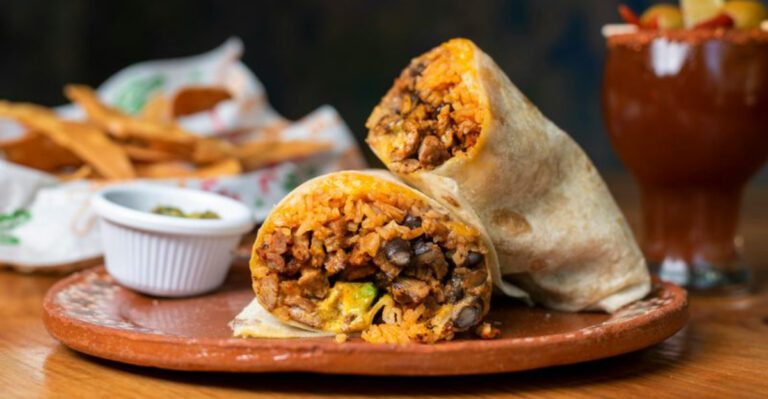 20 Foods People Call “Trash” – Then Eat at Midnight