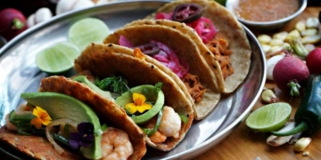 20 Upgraded Fast Food Items People Overpay for on Purpose