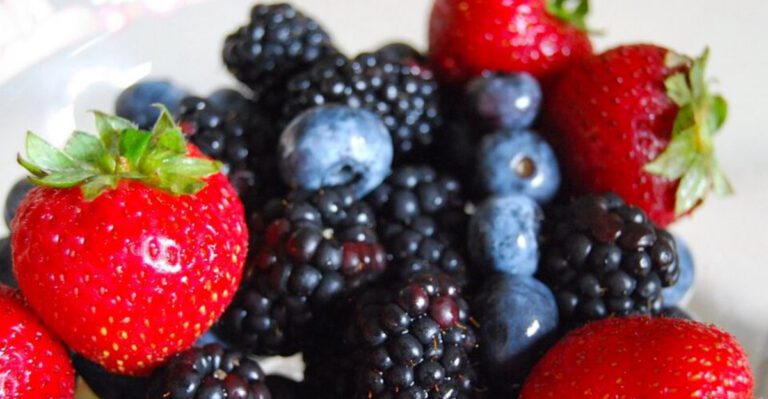 21 Frozen Grocery Items People Trust More Than Fresh Versions