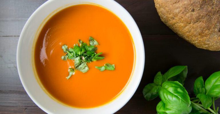 22 Family Meals Everyone Claims to Remember – But Rarely Cooked Right