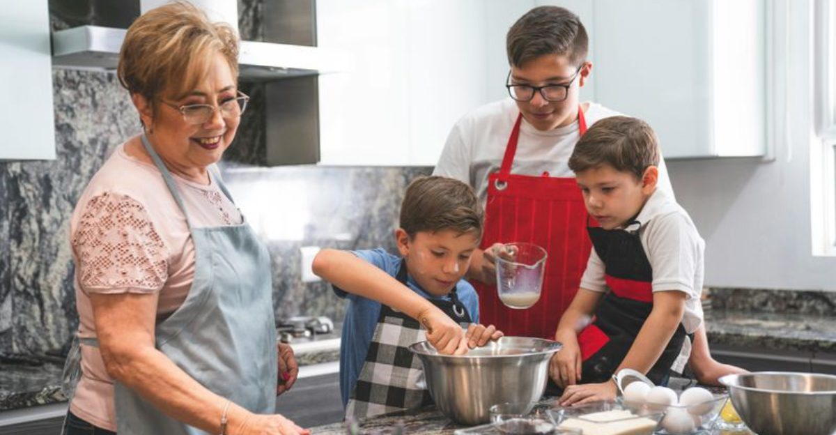 22 Old Dinner Habits Families Dropped Without a Real Decision