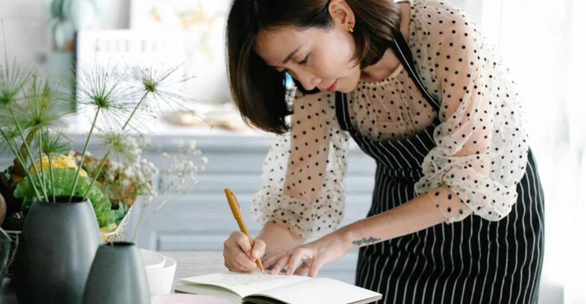 24 Cooking Habits That Make People Feel Like a Disaster