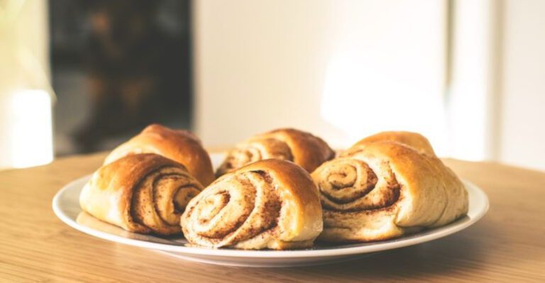 24 Foods That Feel “Real” Until You See the Ingredient List