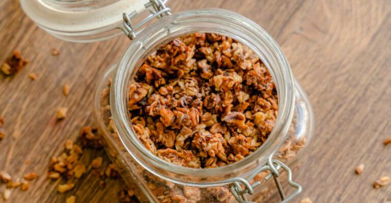 24 Grocery Items People Buy Weekly Without Realizing How Much They Add Up