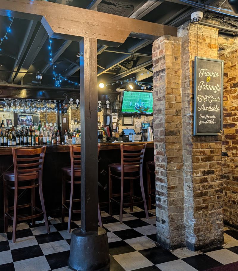 Frankie & Johnny's - New Orleans, Louisiana