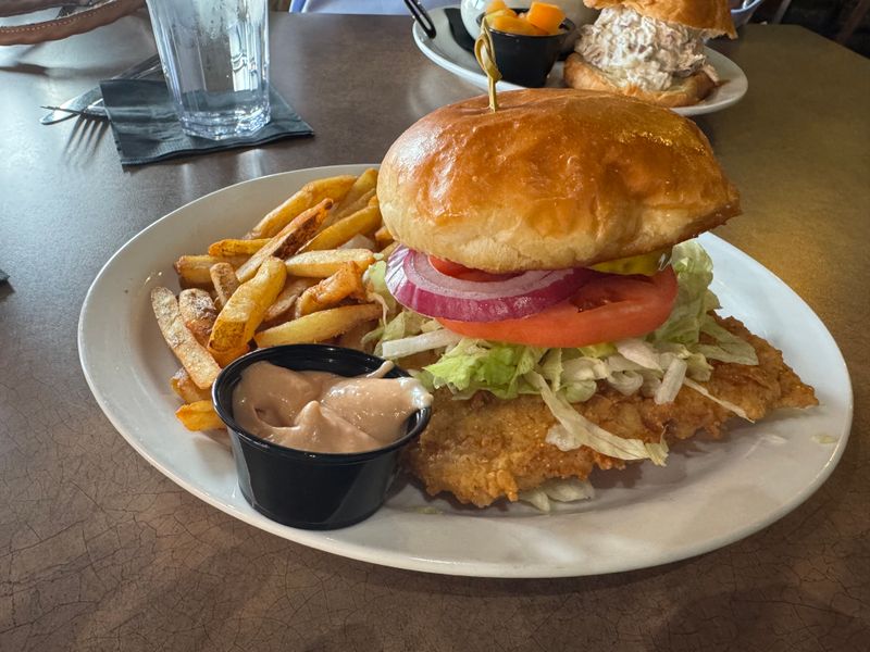 Dawson's On Main - Indianapolis, Indiana