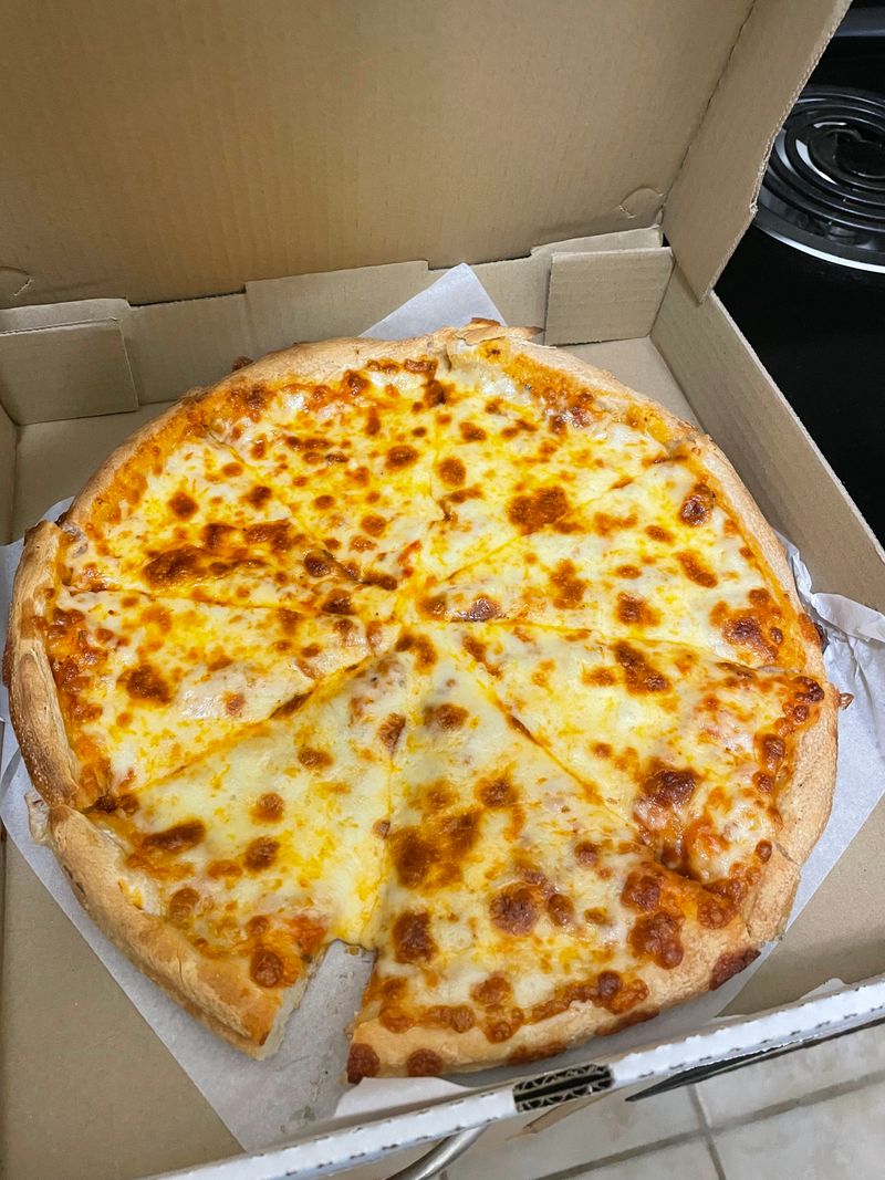 This Maryland Pizza And Crab Cake Spot Turns Two Local Favorites Into One Must-Stop Meal 4 Classic New York Style Cheese Pizza