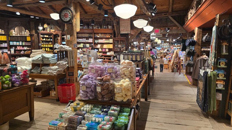 Heirloom-Style Home Goods