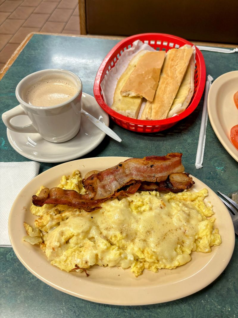 Breakfast Plates That Start Early