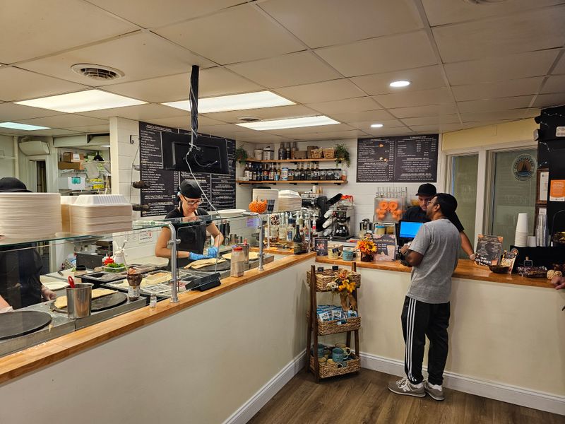 Quick-Serve Beach Morning