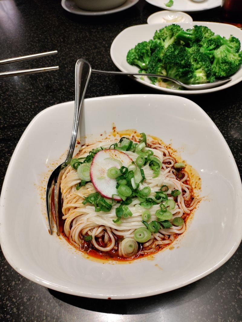 Noodles With Spicy Sauce, Just the Kick