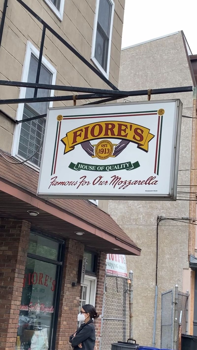 Where To Eat It: Park Benches And Views