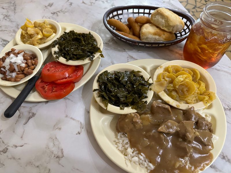 Pam's Farmhouse Restaurant - Raleigh, North Carolina