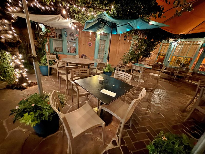 Classic Sopapillas With Honey