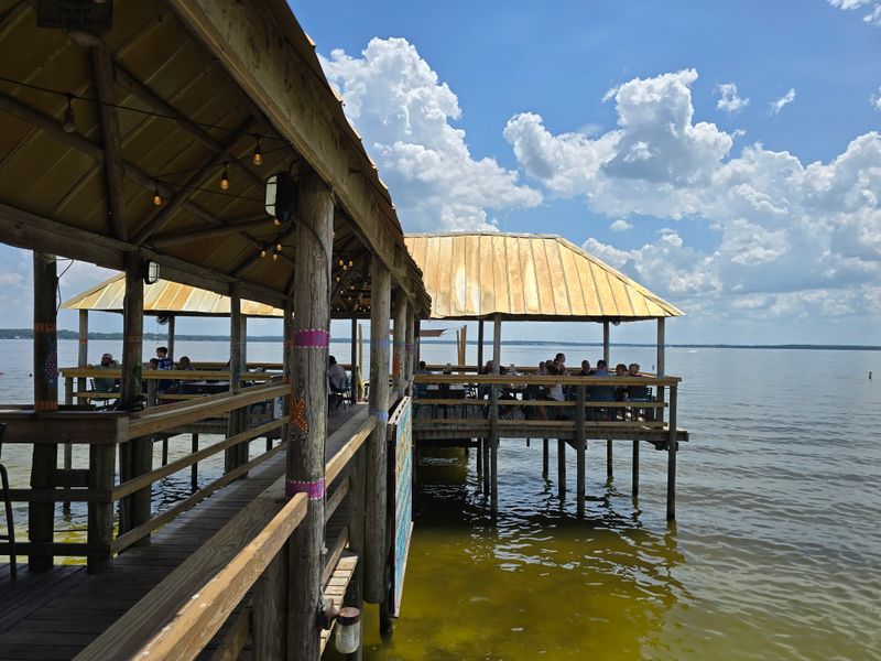 Gator Joe's Beach Bar & Grill - Ocklawaha, Florida