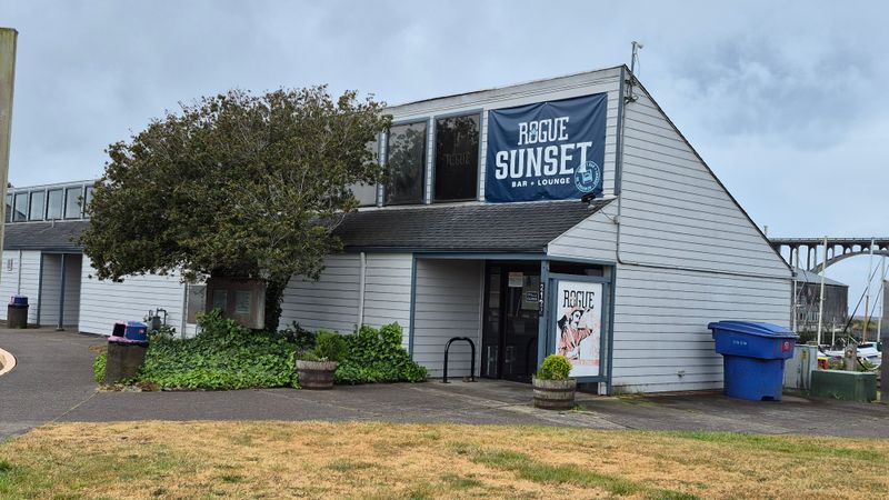 Rogue Spirits Sunset Bar - Newport, Oregon