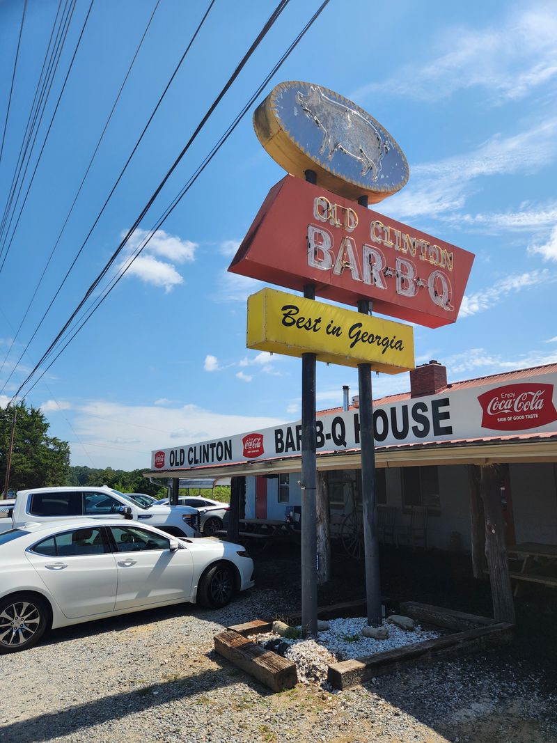 Old Clinton Barbecue House - Gray, Georgia